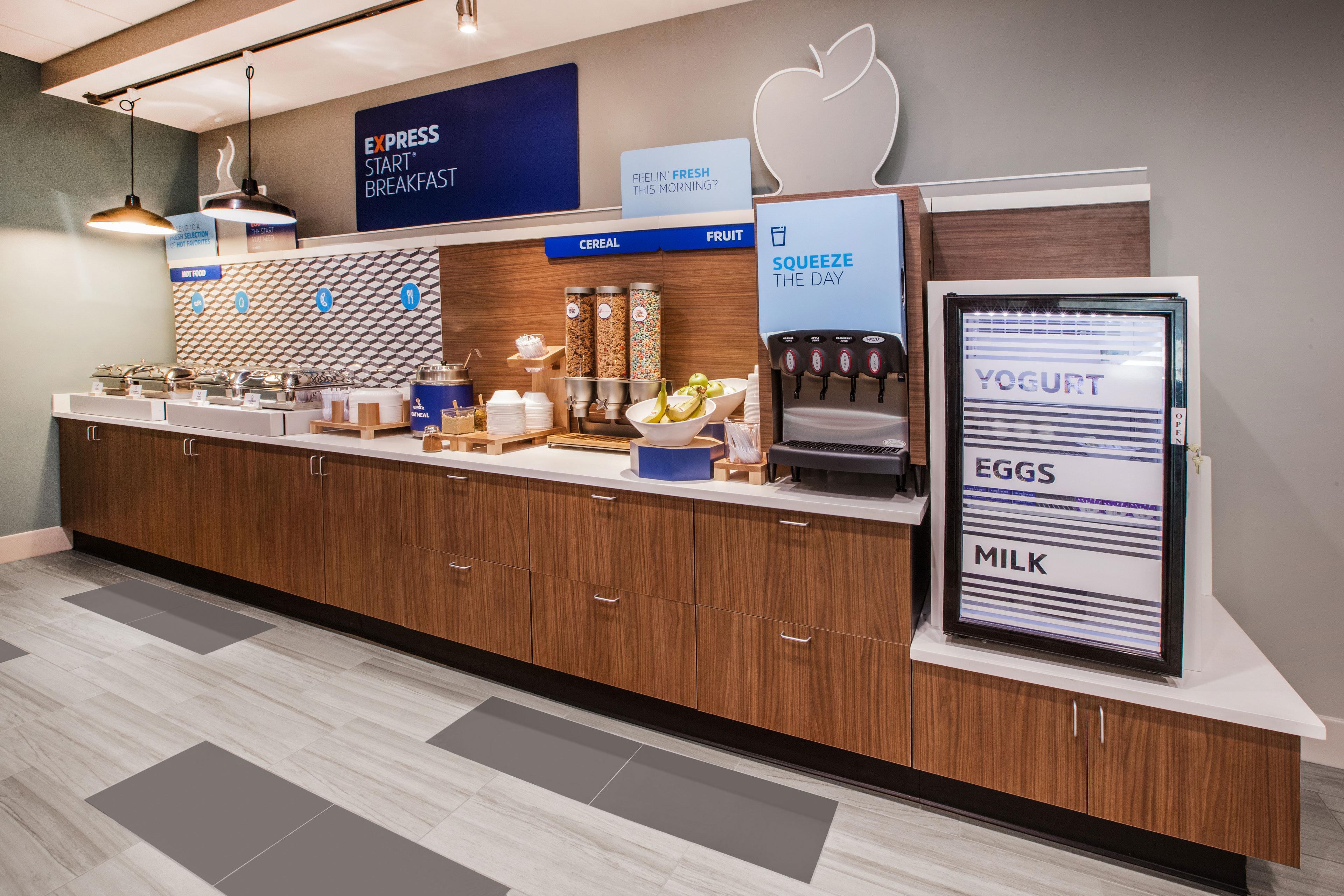 Holiday Inn Express & Suites - Woodstock, On Canada Экстерьер фото
